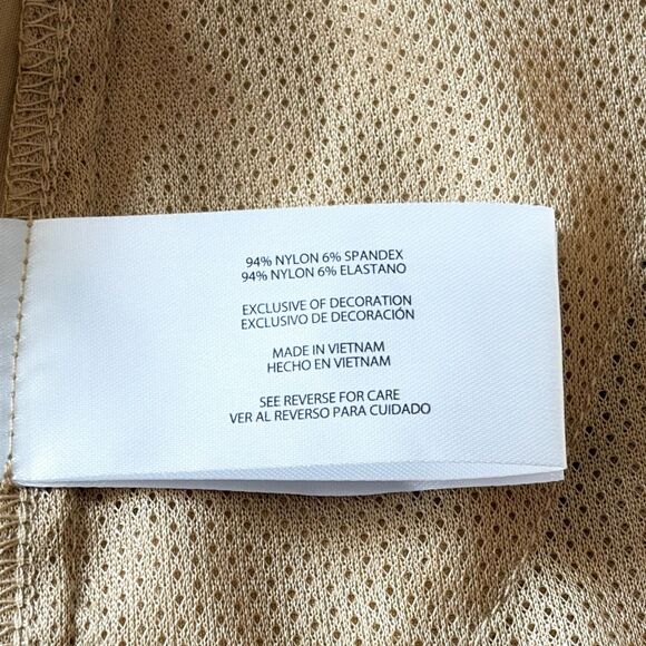 Eddie Bauer Khaki Cargo Shorts Mid-Rise Nylon Stretch Pockets - Women's Size 12 - Picture 6 of 7